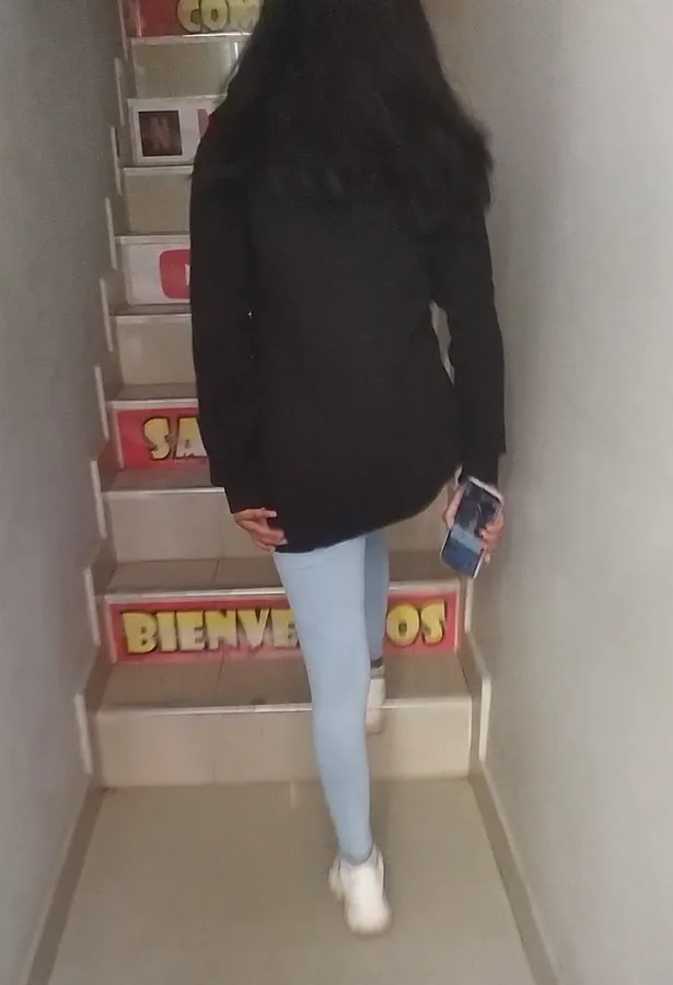 Flaquita sin experiencia del fb